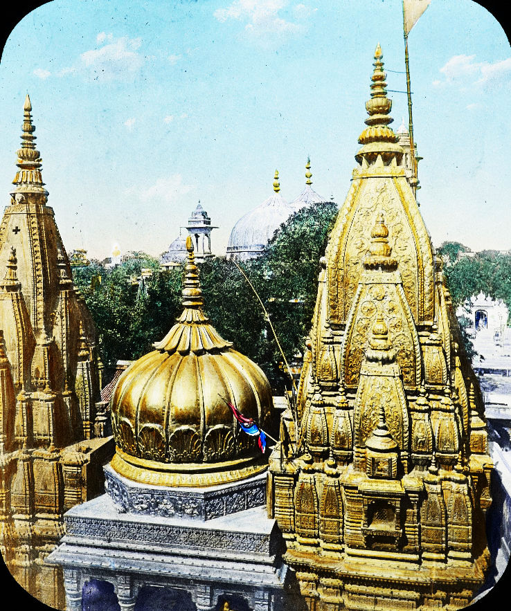 8. Golden Temple (Kashi Vishwanath)